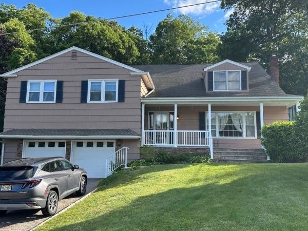 19 Mckinley Dr, Rockaway, NJ 07866