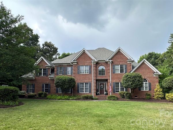 6263 Chamar Circle, Kannapolis, NC 28081