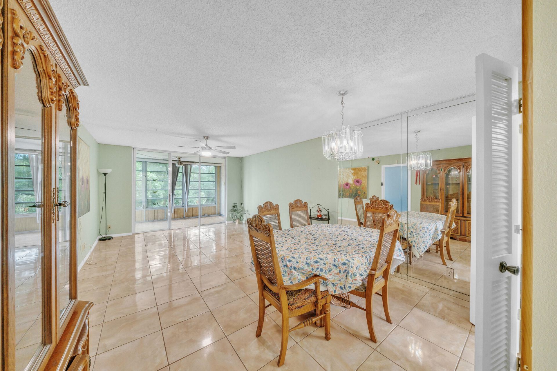 3070 NW 48th Terrace, Unit 405, Lauderdale Lakes, FL 33313 Photo
