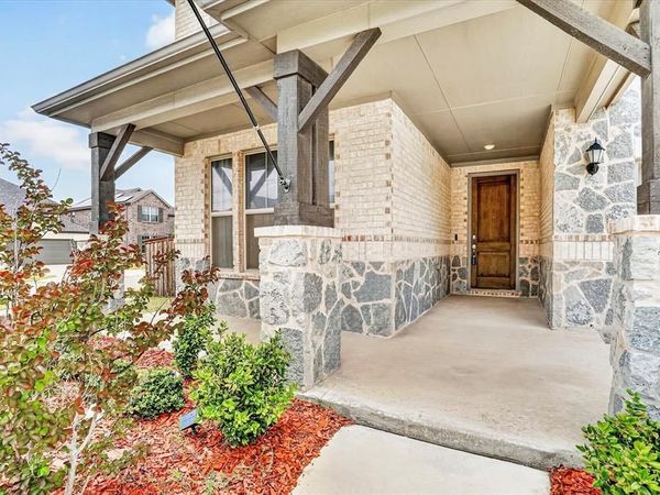 421 Acton Avenue , Fort Worth, TX 76131