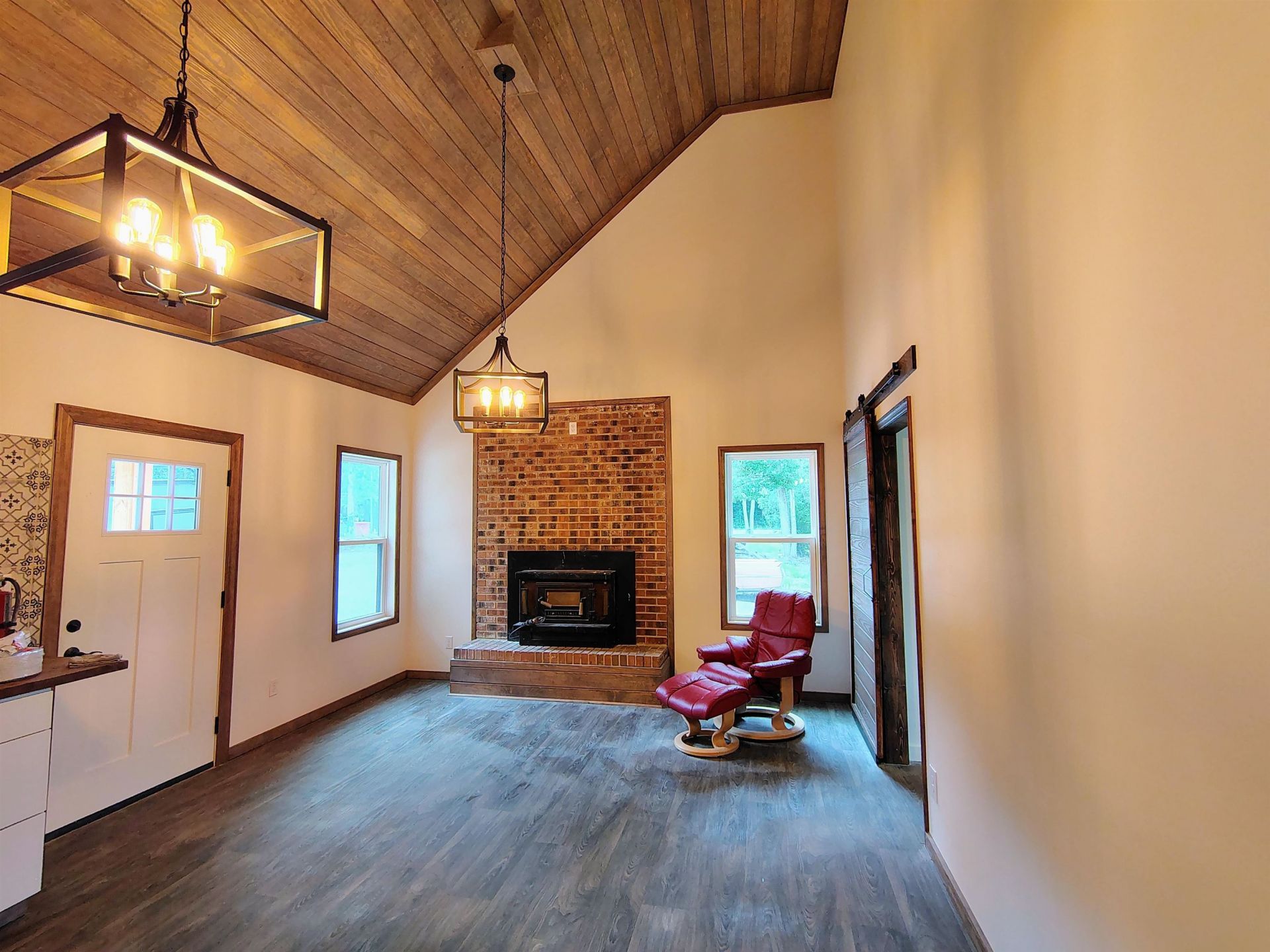 735 Hemingway Rd. Photo 11