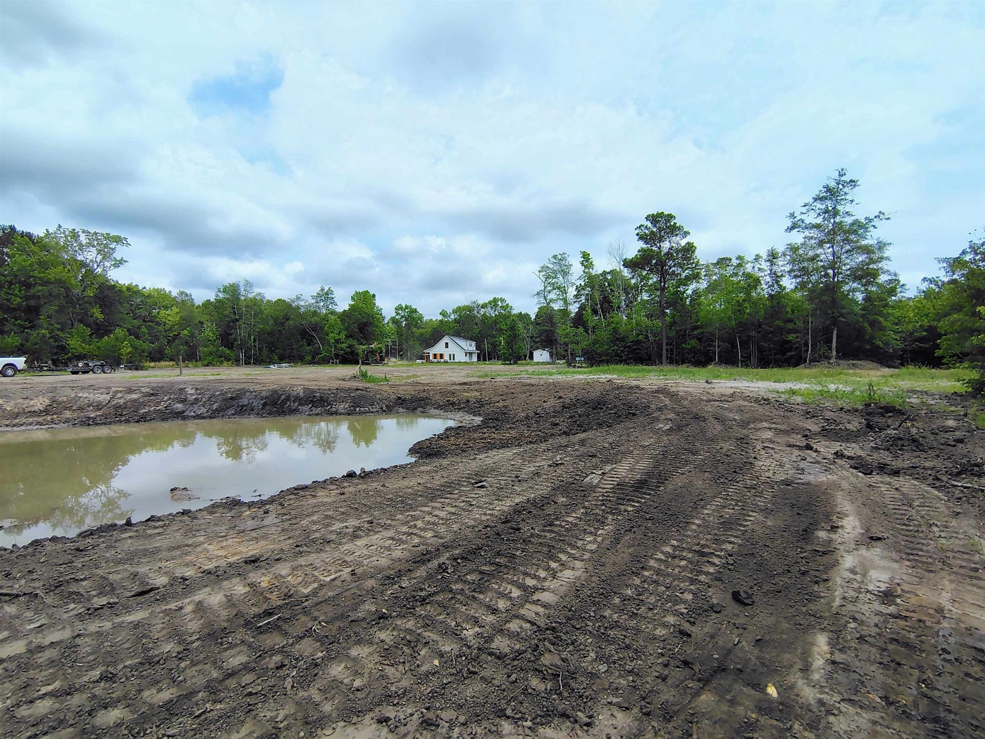 735 Hemingway Rd. Photo 5