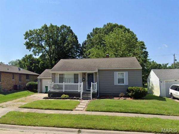 411 E 3rd Street , O'Fallon, IL 62269