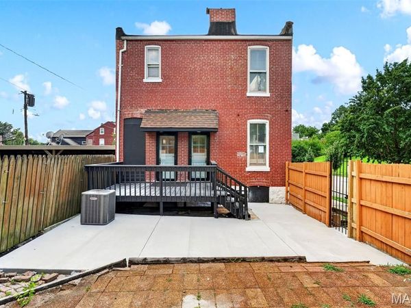 1810 Utah Street, St Louis, MO 63118