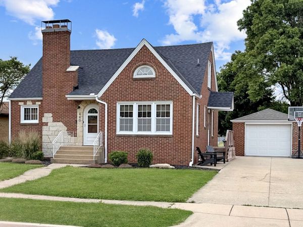 440 W 2nd Street, Oglesby, IL 61348