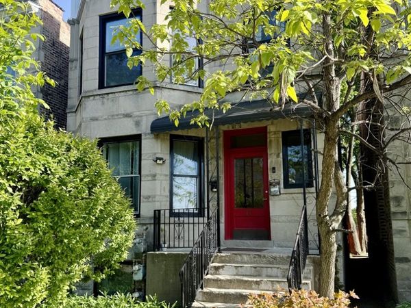47 Chicago Avenue , Unit 2, Oak Park, IL 60302