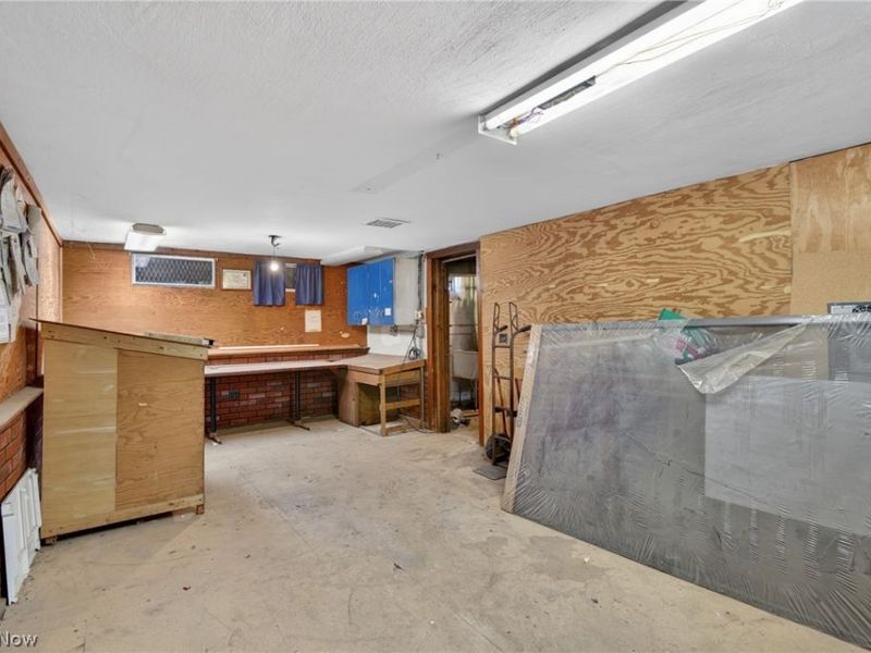 17110 Puritas Avenue, Cleveland, OH 44135 Photo 37