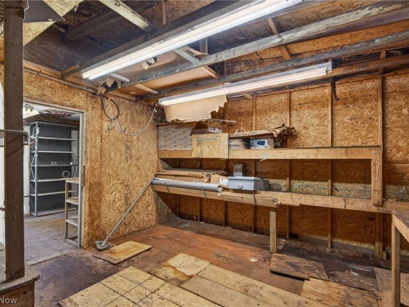 17110 Puritas Avenue, Cleveland, OH 44135 Photo 8