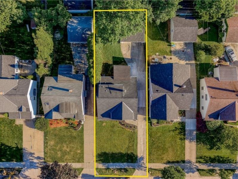 24006 E Silsby Road, Beachwood, OH 44122 Photo 48