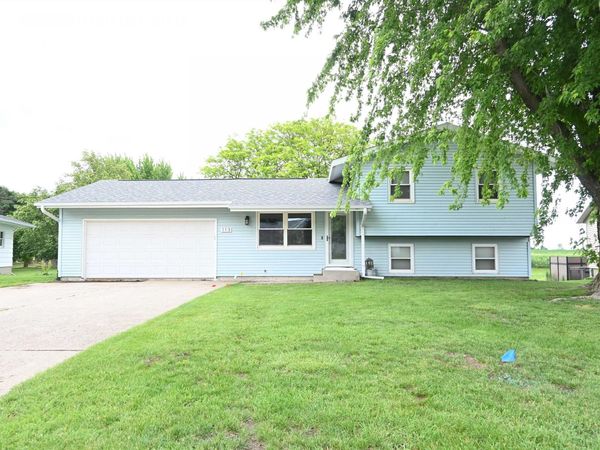 113 Parkway Drive , Spencer, IA 51301