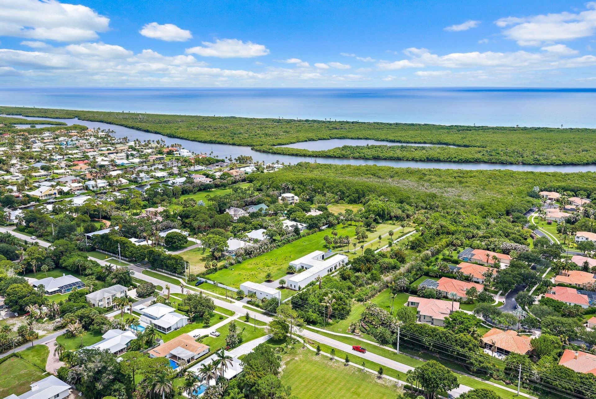 9741 SE Gomez Avenue, Hobe Sound, FL 33455 Photo