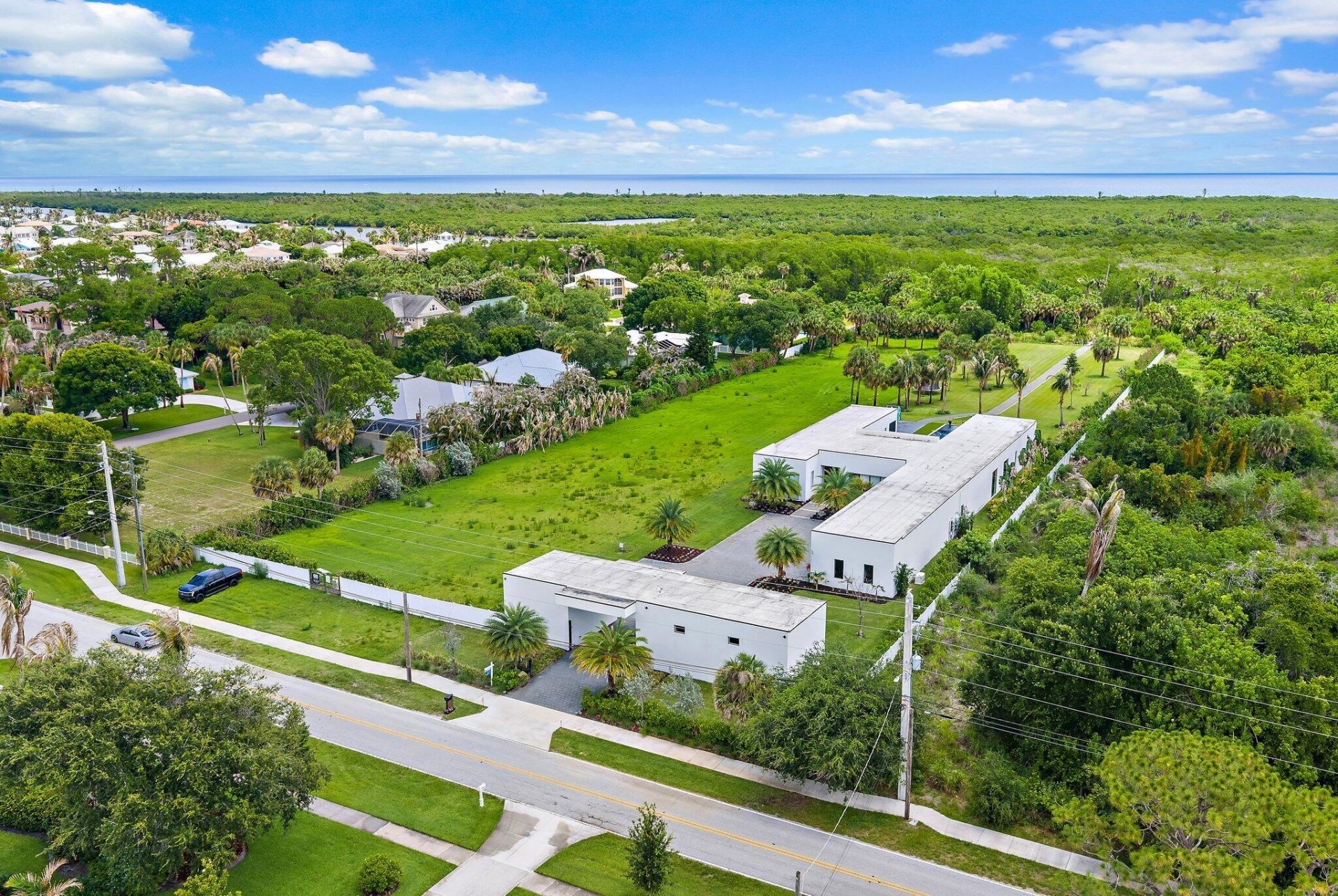 9741 SE Gomez Avenue, Hobe Sound, FL 33455 Photo