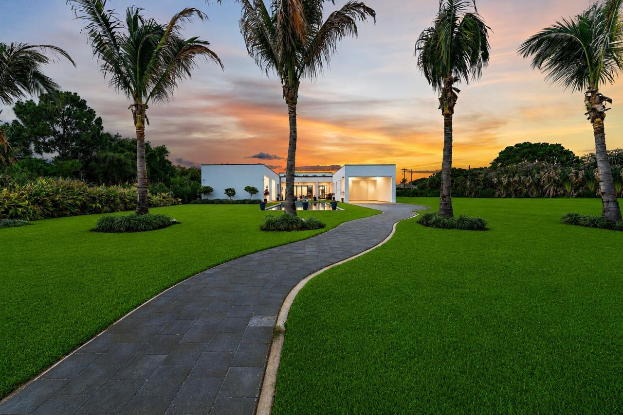 9741 SE Gomez Avenue, Hobe Sound, FL 33455 Photo