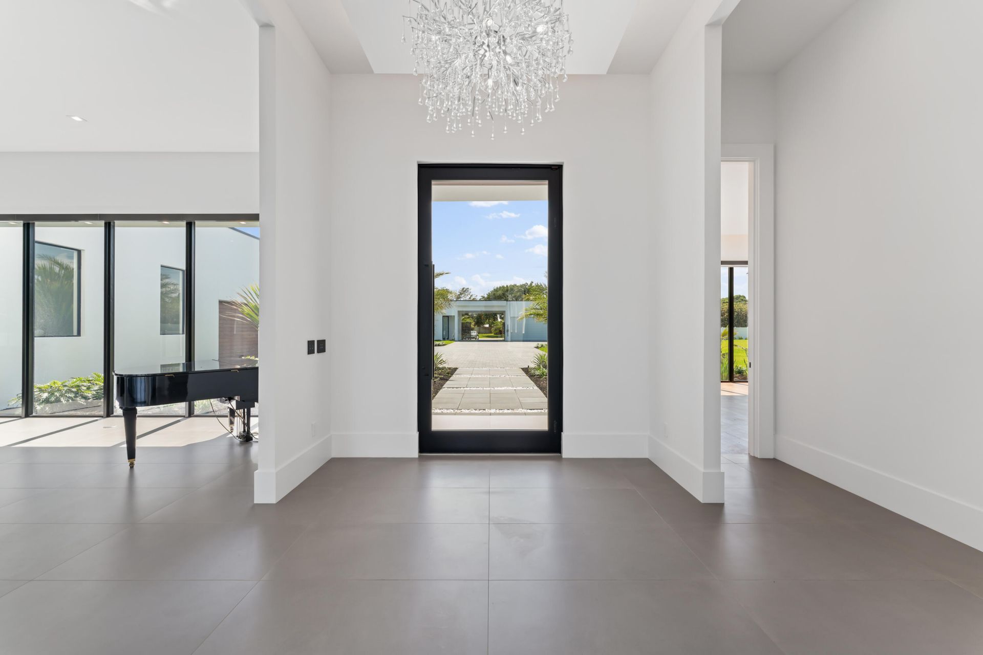 9741 SE Gomez Avenue, Hobe Sound, FL 33455 Photo