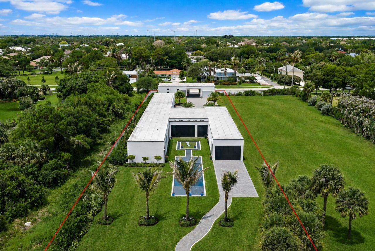 9741 SE Gomez Avenue, Hobe Sound, FL 33455 Photo