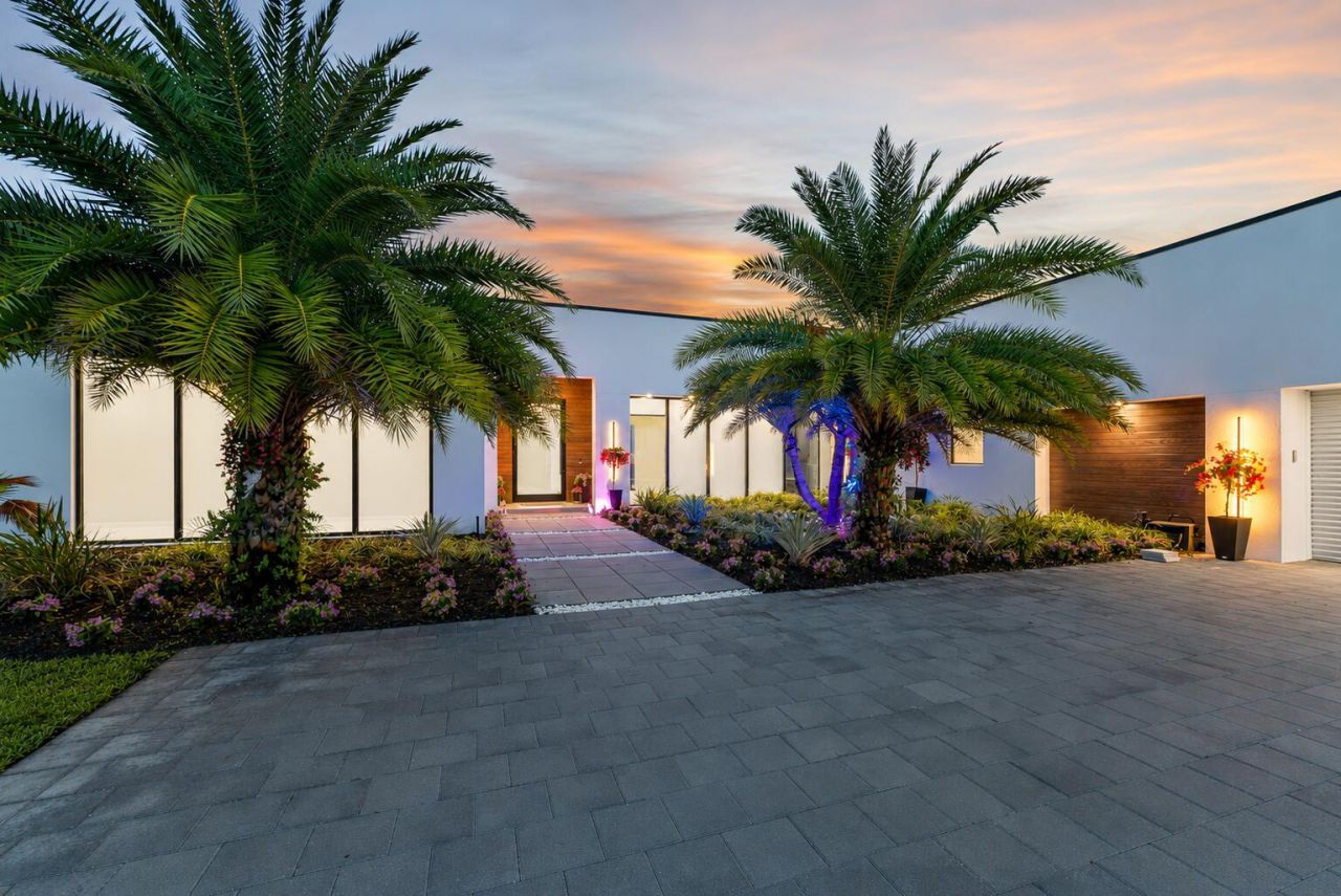 9741 SE Gomez Avenue, Hobe Sound, FL 33455 Photo