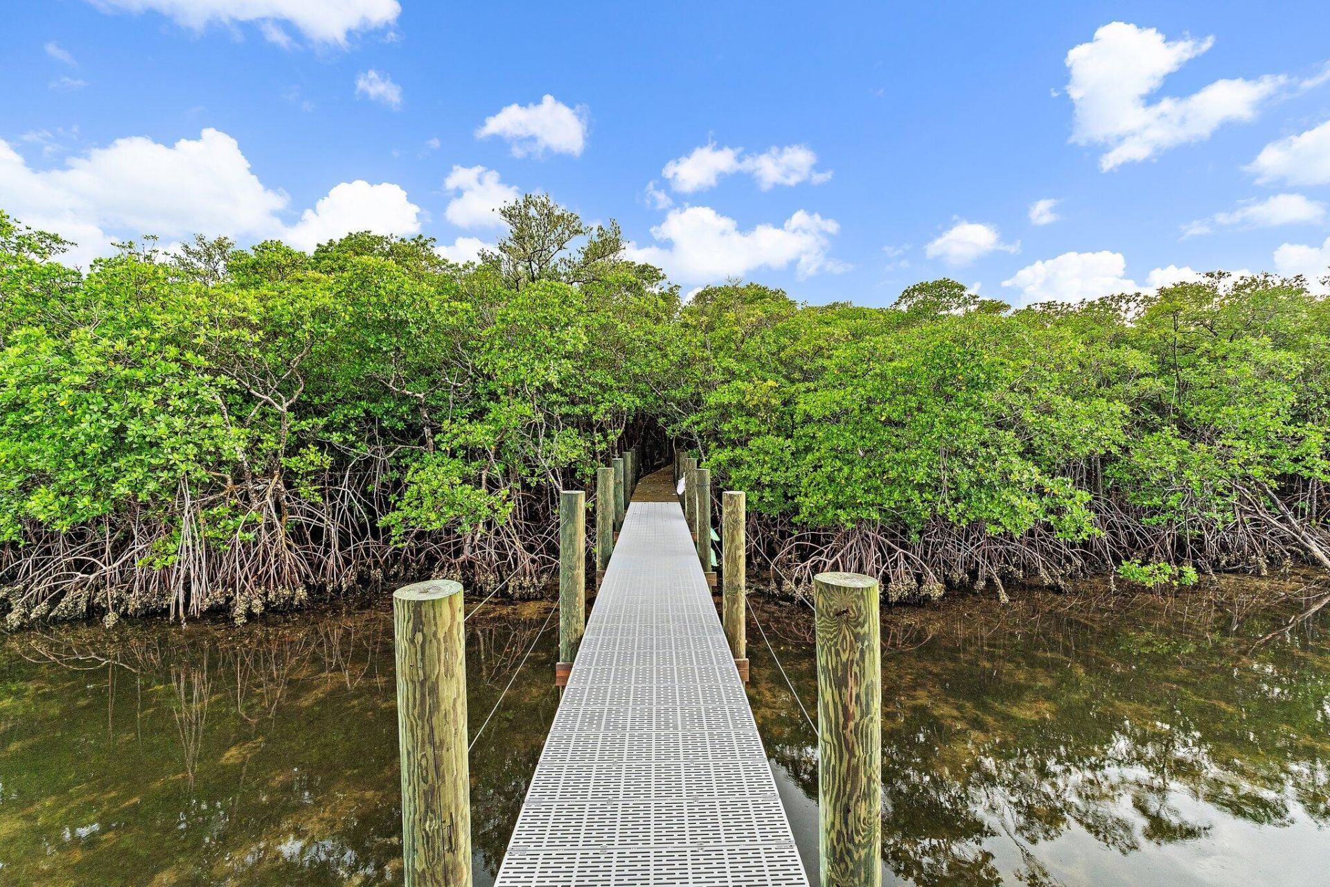 9741 SE Gomez Avenue, Hobe Sound, FL 33455 Photo