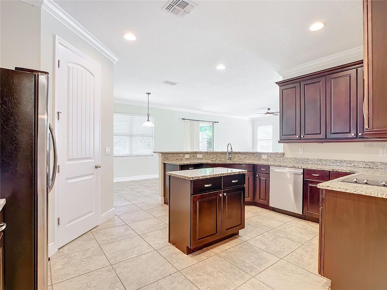 421 Meadowridge Cove , Longwood, FL 32750 Photo
