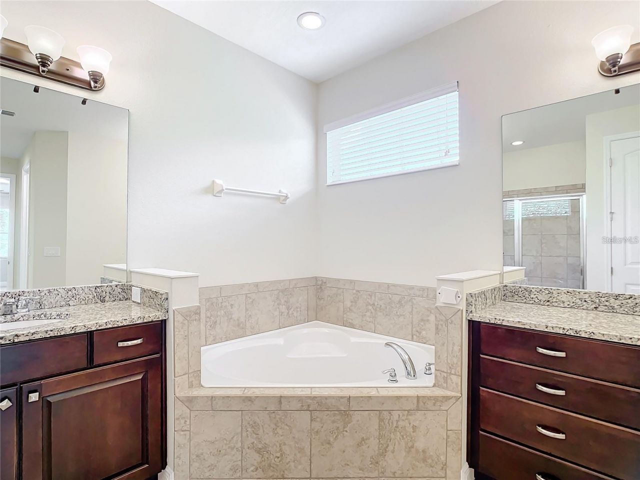 421 Meadowridge Cove , Longwood, FL 32750 Photo