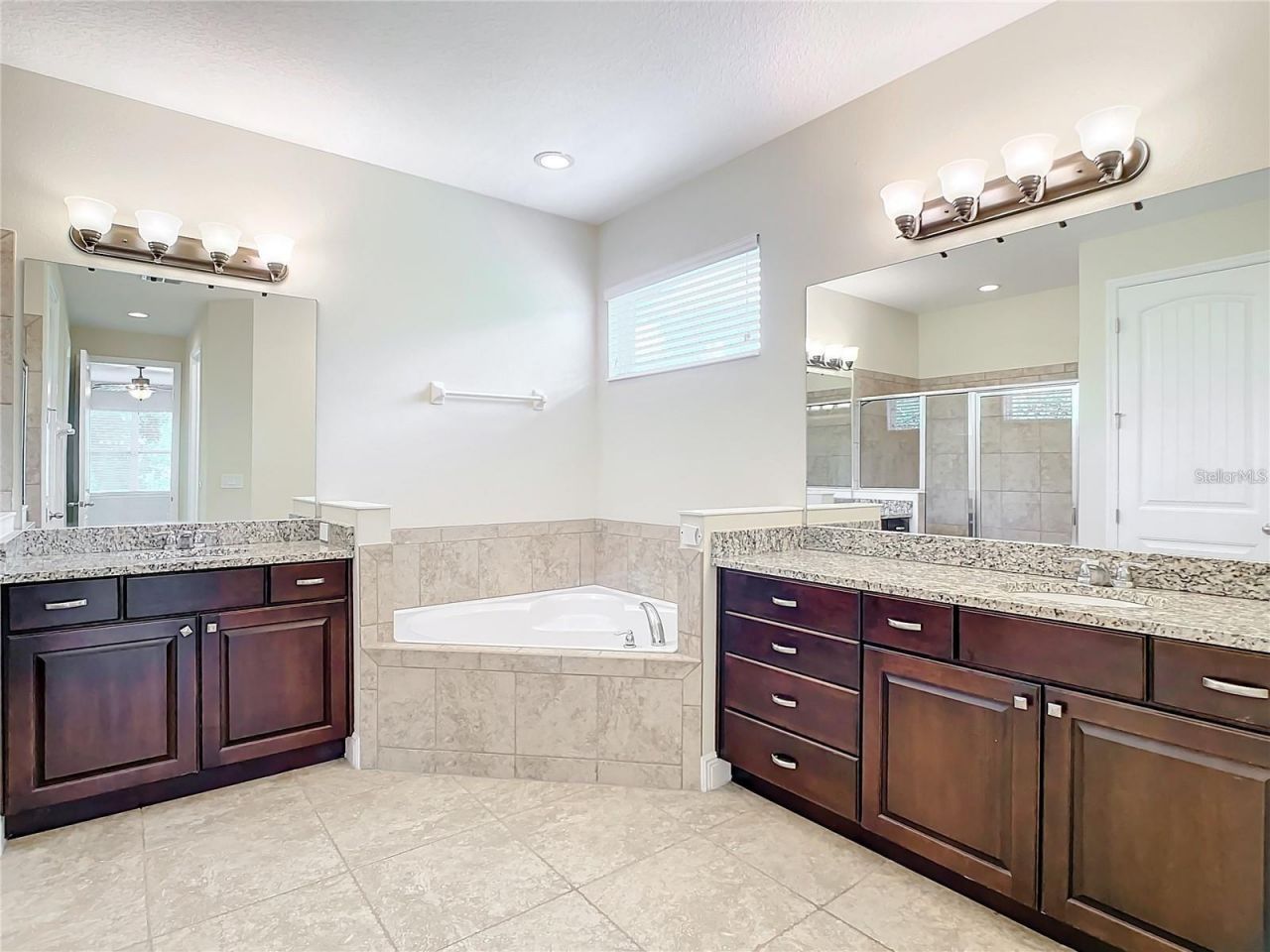 421 Meadowridge Cove , Longwood, FL 32750 Photo