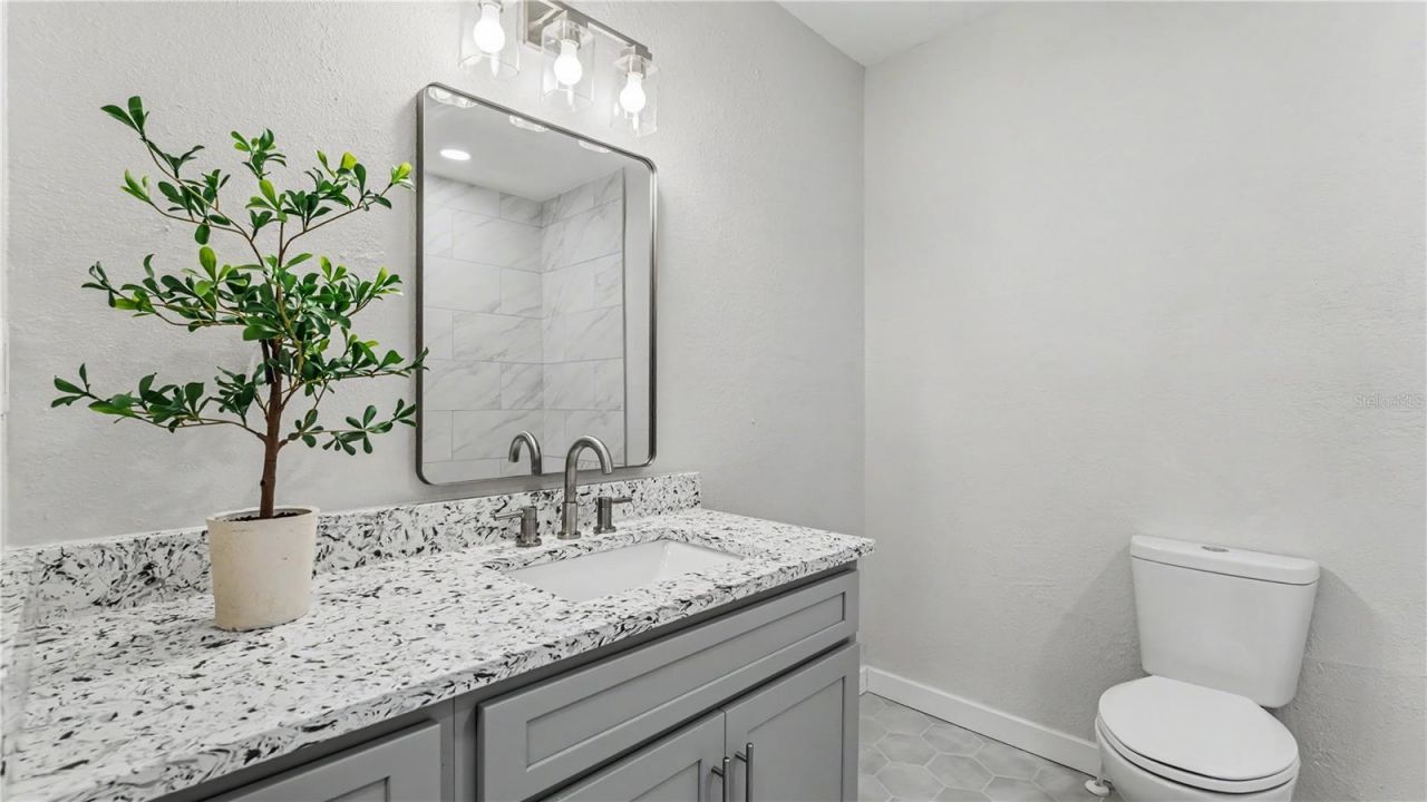 832 S Central Avenue , Lakeland, FL 33815 Photo