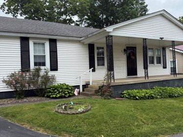 318 First Street, Midway, KY 40347