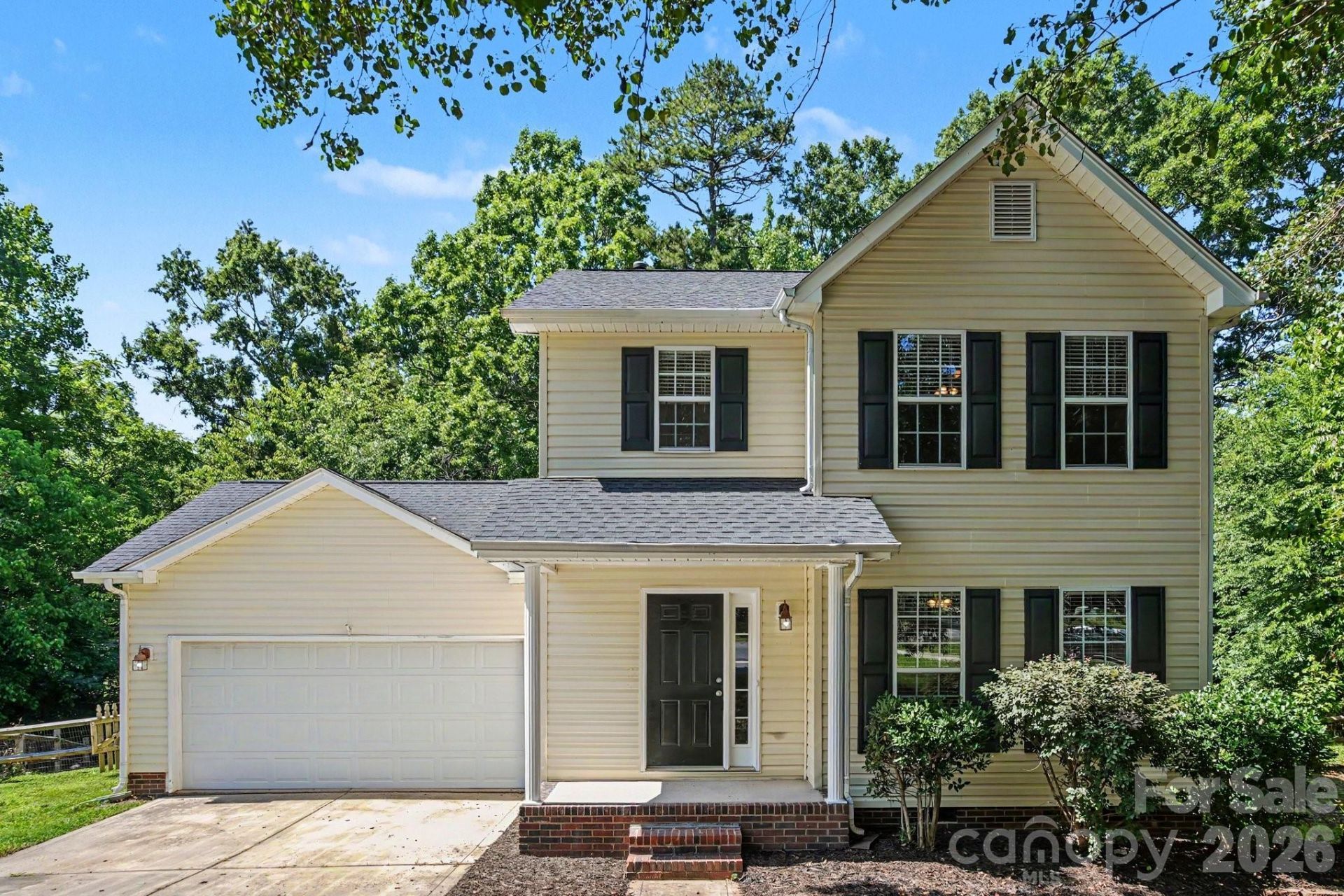 12505 Britton Wood Place, Charlotte, NC 28278 Main Photo