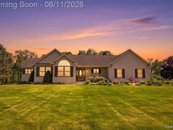 3789 Beckley Drive, Oceola Twp, MI 48855