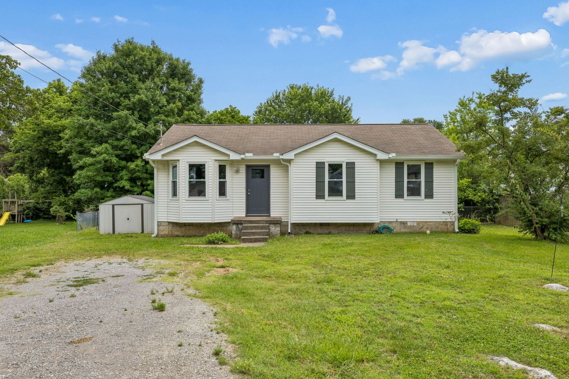 106 Justin Pl, La Vergne, TN 37086 Main Photo