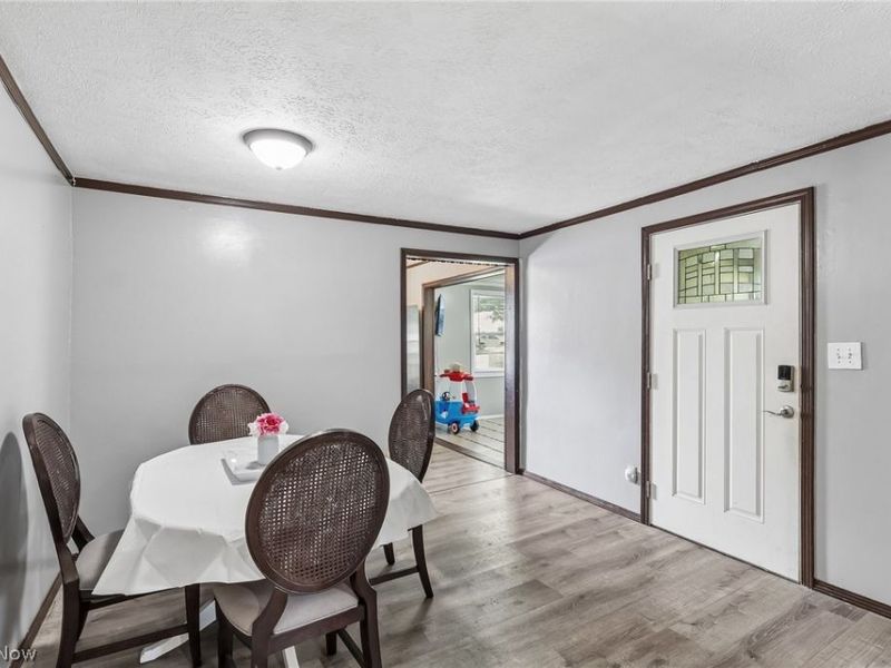 912 Maplewood Avenue, Painesville Township, OH 44077 Photo 11