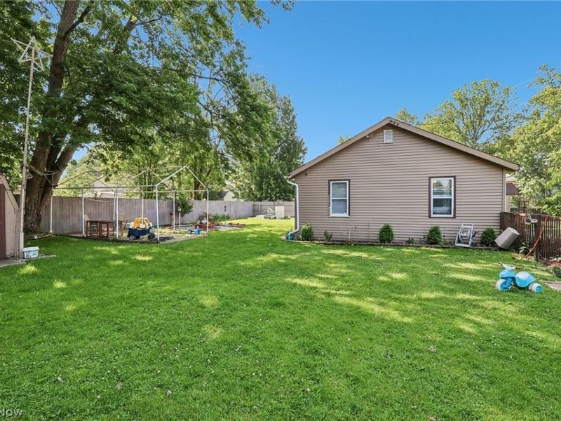 912 Maplewood Avenue, Painesville Township, OH 44077 Photo 41