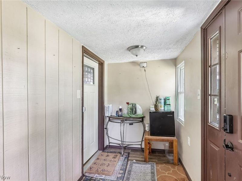 912 Maplewood Avenue, Painesville Township, OH 44077 Photo 6