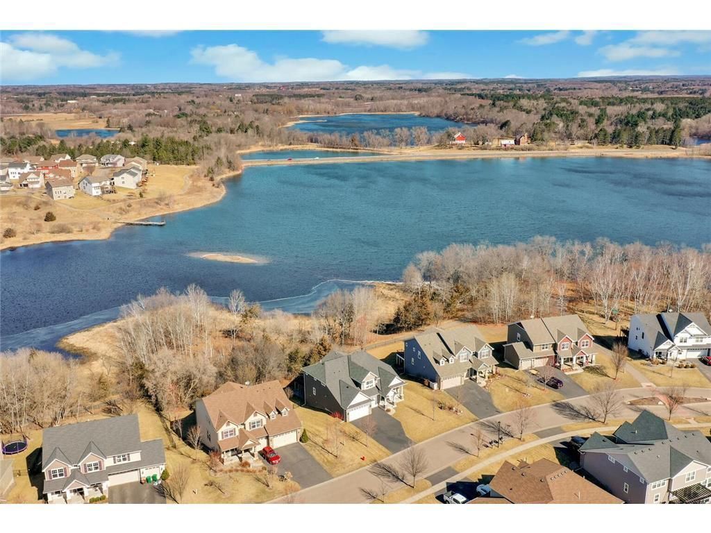2820 White Pine Way, Stillwater, MN 55082
