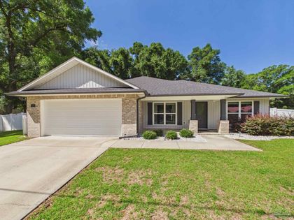 6109 W La Rua St Pensacola, FL 32506