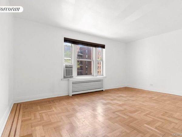 124-16 84th Road, Unit 2C, Kew Gardens, NY 11415