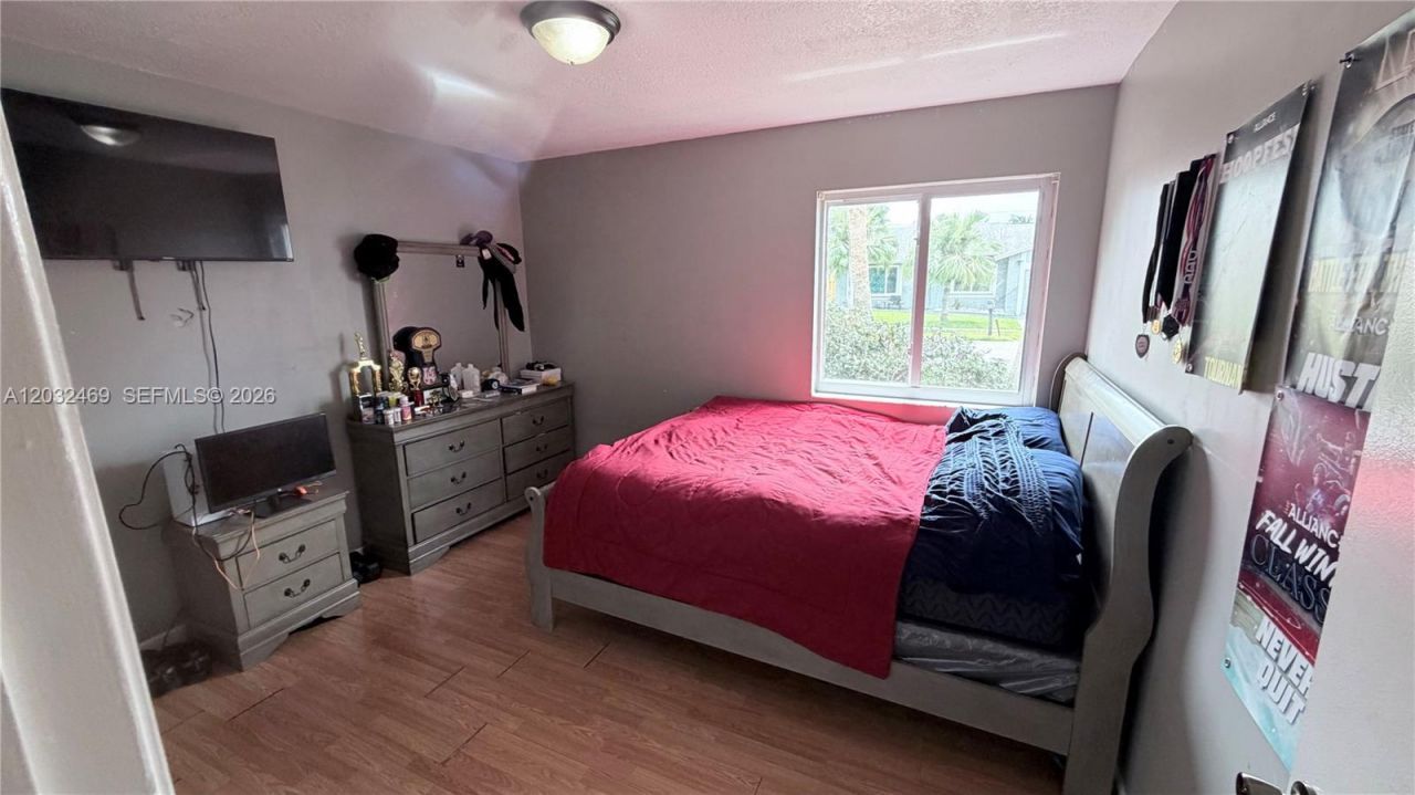 5356 NW 93rd Ter , Sunrise, FL 33351 Photo