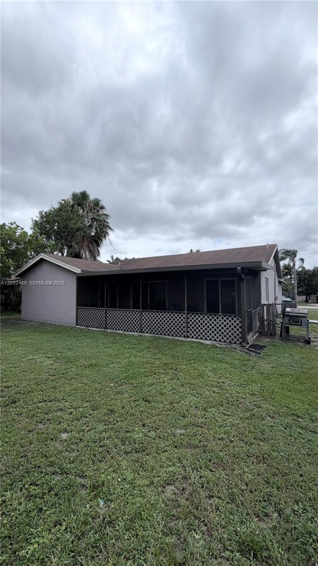 5356 NW 93rd Ter , Sunrise, FL 33351 Photo