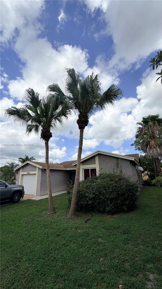 5356 NW 93rd Ter , Sunrise, FL 33351 Photo