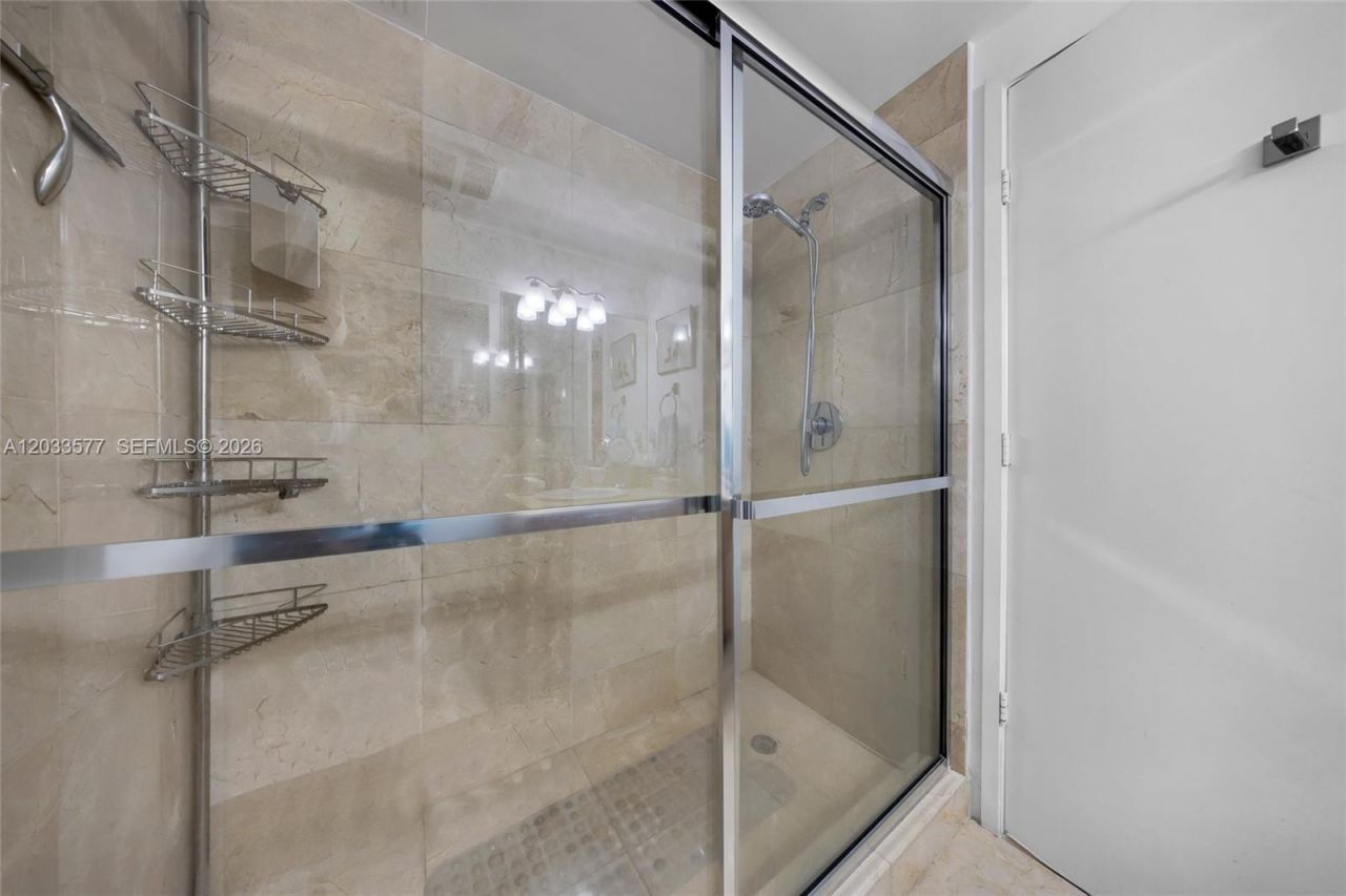 16275 Collins Ave, Unit 2502, Sunny Isles Beach, FL 33160 Photo