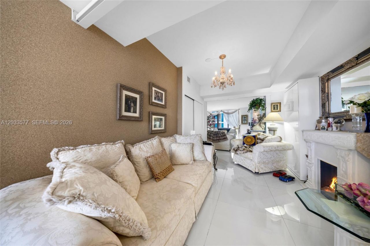 16275 Collins Ave, Unit 2502, Sunny Isles Beach, FL 33160 Photo