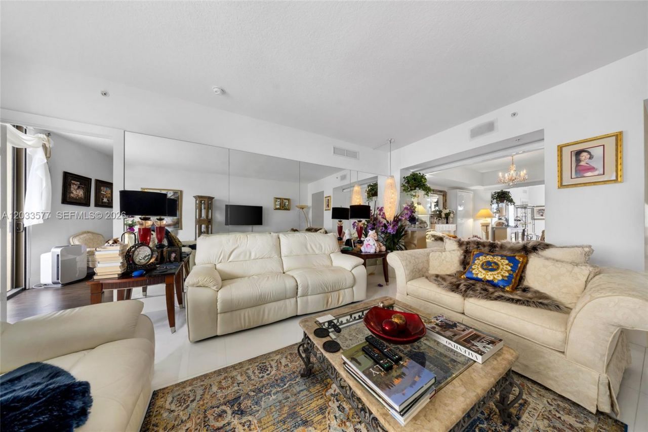 16275 Collins Ave, Unit 2502, Sunny Isles Beach, FL 33160 Photo
