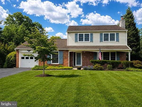 416 JENNIFER LANE, NORRISTOWN, PA 19403