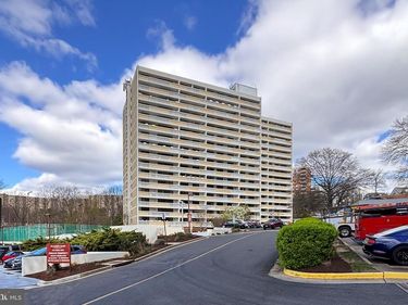 6101 EDSALL RD - PARKING SPACE B15 , ALEXANDRIA, VA 22304
