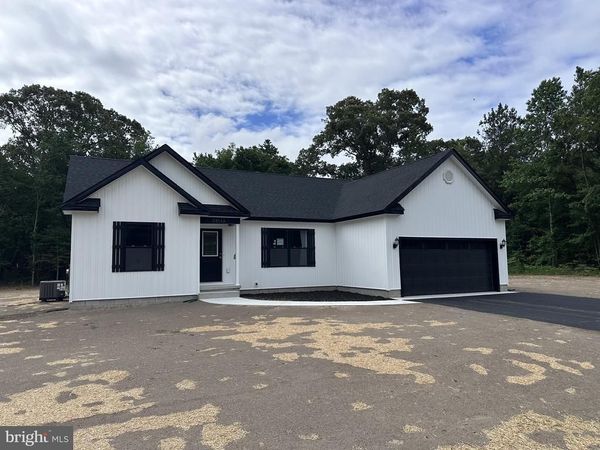 28142 BLUEBERRY AVENUE, DAGSBORO, DE 19939