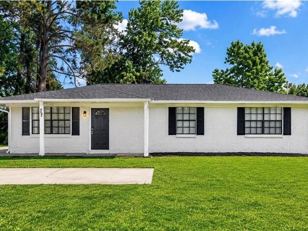 1832 Mcdonough Road, Hampton, GA 30228
