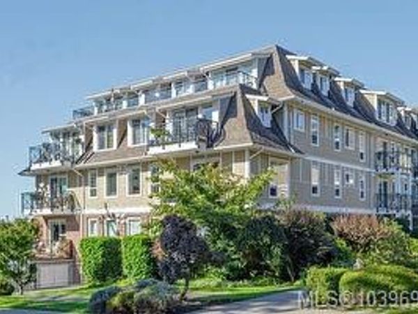 4536 Viewmont Ave , Unit #406, Saanich, BC V8Z 5L2