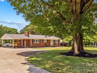 946 Shearers Road Mooresville, NC 28115