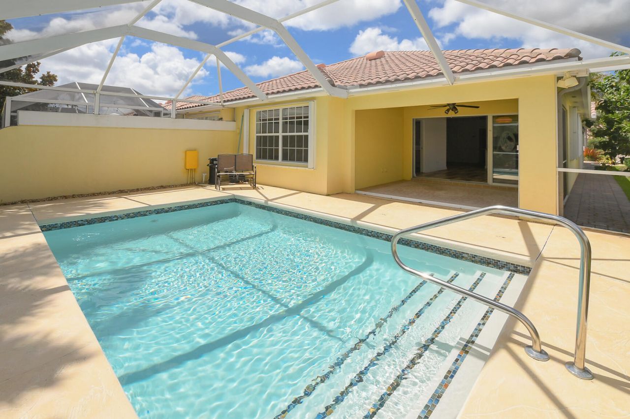 10653 SW Hartwick Drive, Port Saint Lucie, FL 34987 Photo