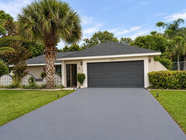 2411 SE Morningside Boulevard, Port St. Lucie, FL 34952