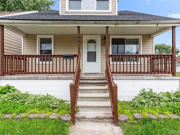 1473 Empire Avenue, Lincoln Park, MI 48146